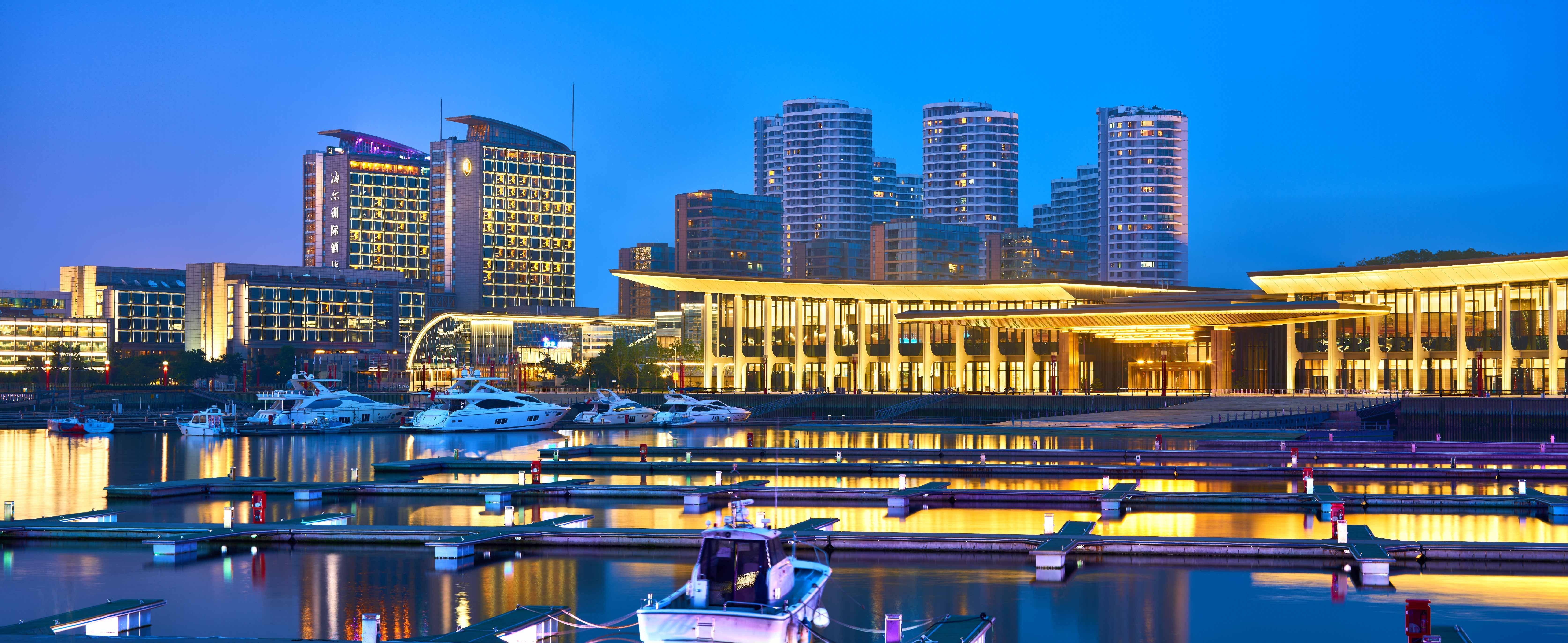 Intercontinental Qingdao, An Ihg Hotel - Inside The Olympic Sailing Center Exterior photo