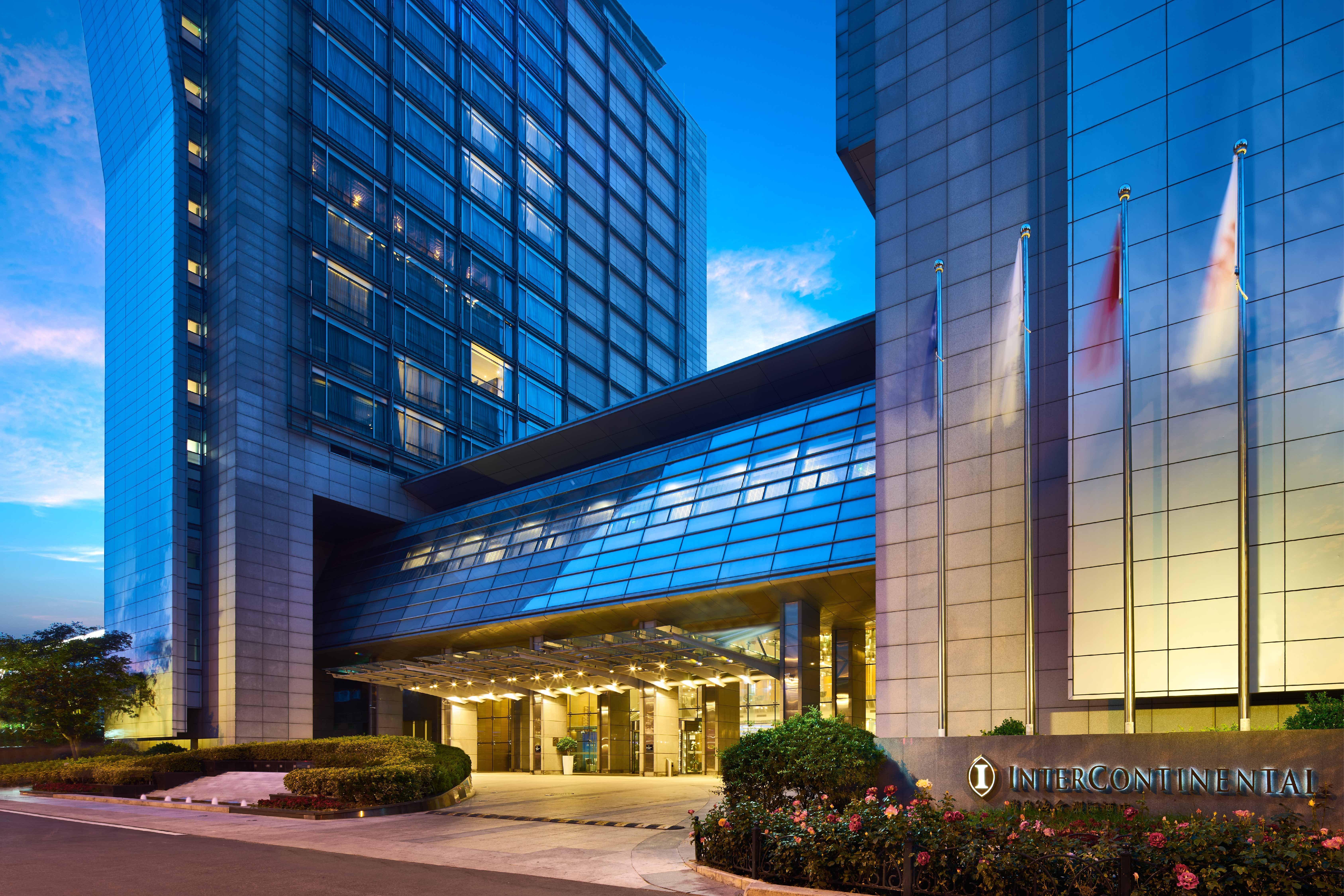 Intercontinental Qingdao, An Ihg Hotel - Inside The Olympic Sailing Center Exterior photo